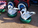 Escultura de Cisne em Pneu Reciclado – Ideal para Quintais e Paisagismo Criativo