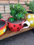 Vaso Xícara Pequena em Pneu Reciclado – Decoração Sustentável para Jardim