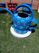 Chaleira Decorativa Grande em Pneu – Design Ecológico para Ambientes Externos