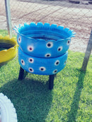 Floreira Decorativa de Pneu com Suporte – Ideal para Varandas e Paisagismo Ecológico