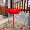 Lixeira de Pneu Reciclado com Estrutura Metálica – Ideal para Áreas Externas e Quintais