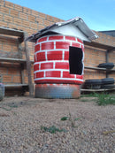 Casinha Artesanal para Pet Feita com Pneu – Design Ecológico para Ambientes Externos